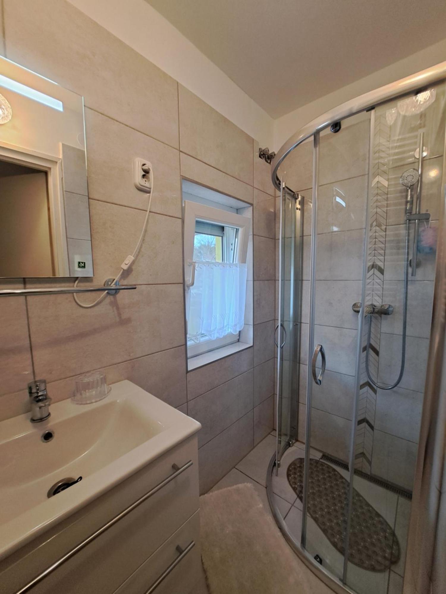 Jázmin Apartman Zalakaros Exteriér fotografie